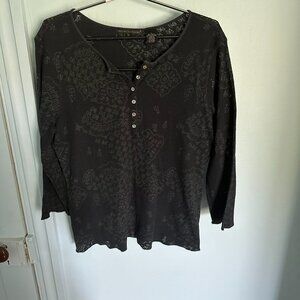 Presswick and Moore L Paisly Style Black Top